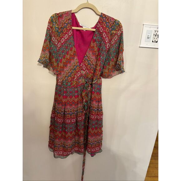 Diane von Furstenberg Silk Wrap Dress Size 12 – Pink Boho Floral - Picture 3 of 6